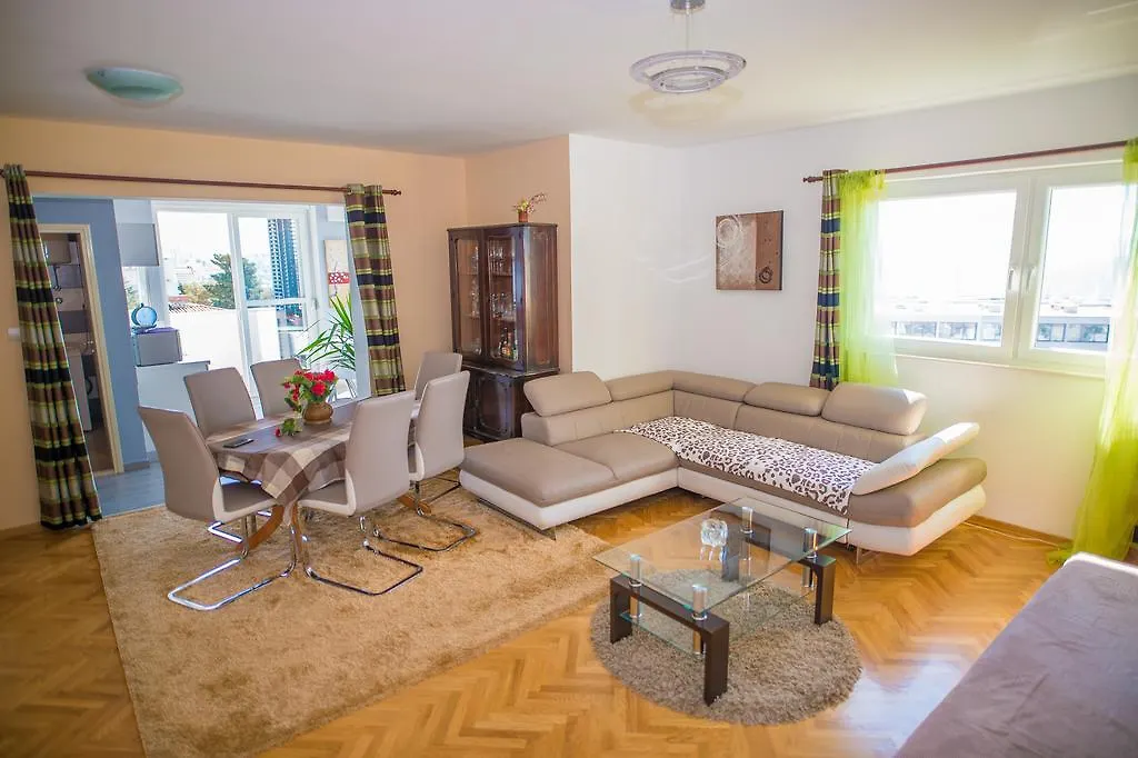 Apartments Kike Split